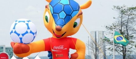 Mascota Cupei Mondiale 2014, vandalizata in Brazilia