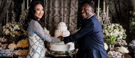 Pele s-a casatorit pentru a treia oara, la varsta de 75 de ani