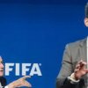Actorul care a aruncat cu bani falsi inspre Blatter a fost arestat (video)