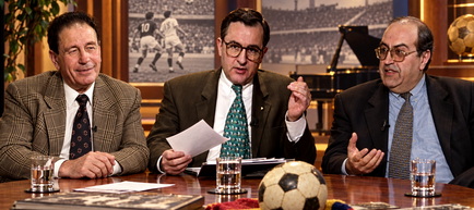 VIDEO | Când fotbalul întâlnea muzica: Dan Grigore și "Profesorul" Gheorghe Constantin, la "Nocturna sportivă"