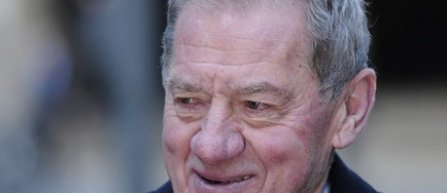 Fostul presedinte al echipei Portsmouth sustine ca i-a oferit bani lui Redknapp cu "titlu personal"