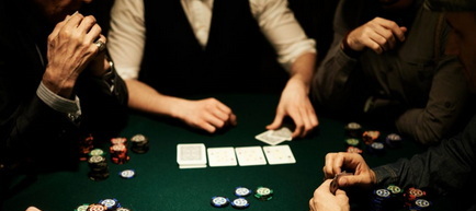 Importanța mâinilor de start în poker: Cum să fii inspirat în alegerile tale