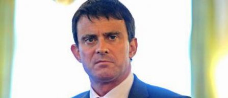 Premierul Frantei, Manuel Valls, a jucat intr-un meci de fotbal in scopuri caritabile