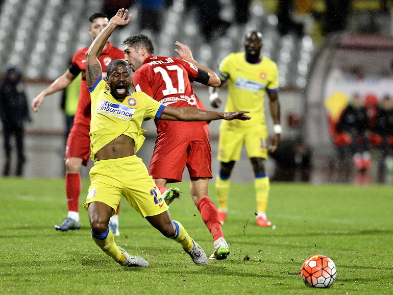 Poze Dinamo București - Fotbal Club FCSB