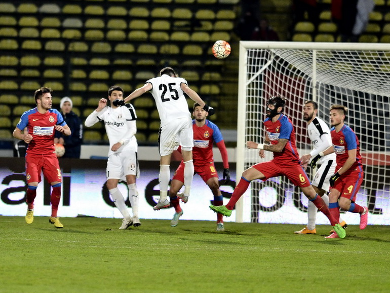 Poze Fotbal Club FCSB - Astra Giurgiu