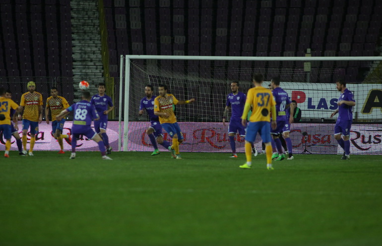 Poze ACS Poli Timișoara - Petrolul Ploiești