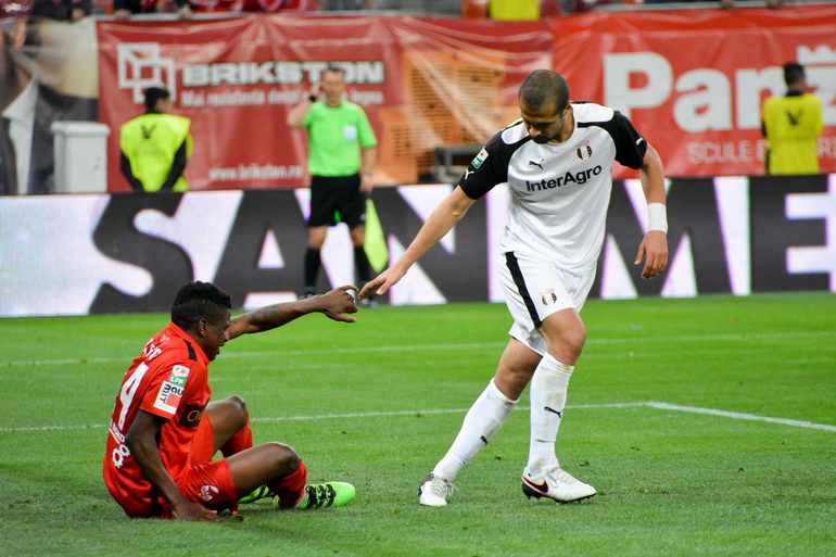 Poze Dinamo București - Astra Giurgiu