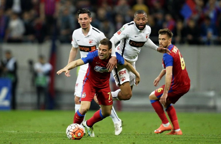 Poze Fotbal Club FCSB - Dinamo București