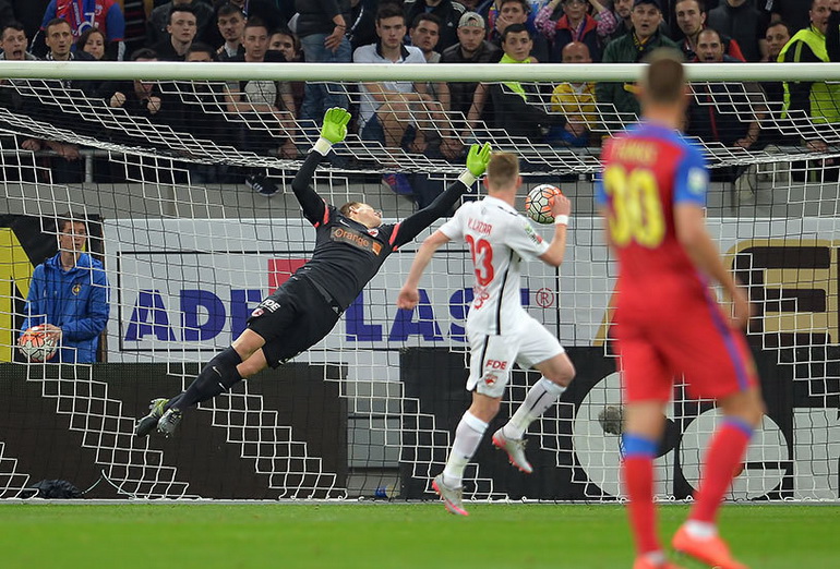 Poze Fotbal Club FCSB - Dinamo București