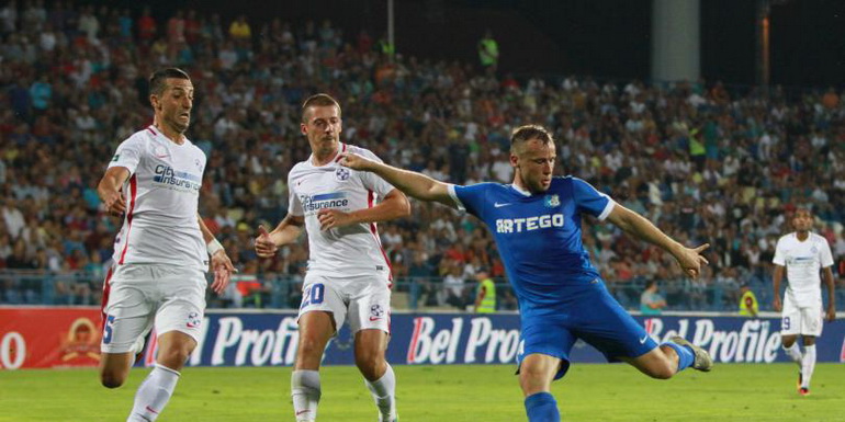 Poze Pandurii Târgu-Jiu - Fotbal Club FCSB