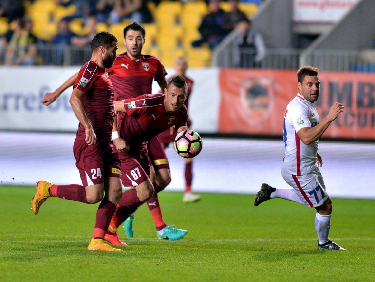 Poze FC Voluntari - Fotbal Club FCSB