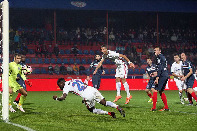 Poze ASA Târgu-Mureș - Fotbal Club FCSB