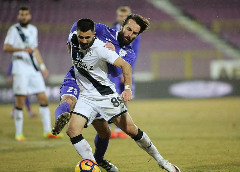 Poze ACS Poli Timișoara - Gaz metan Mediaș