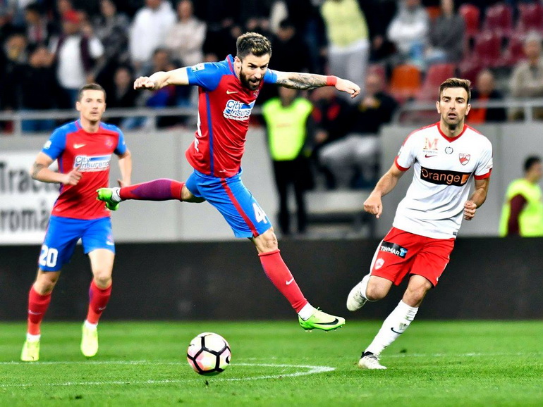 Poze Fotbal Club FCSB - Dinamo București