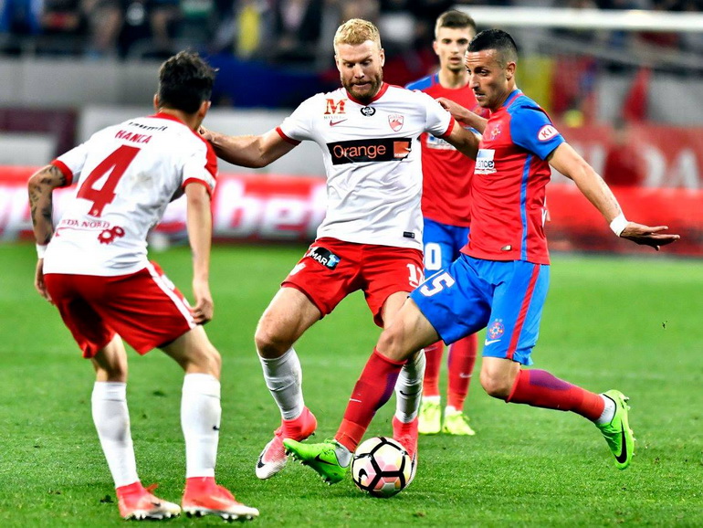 Poze Dinamo București - Fotbal Club FCSB
