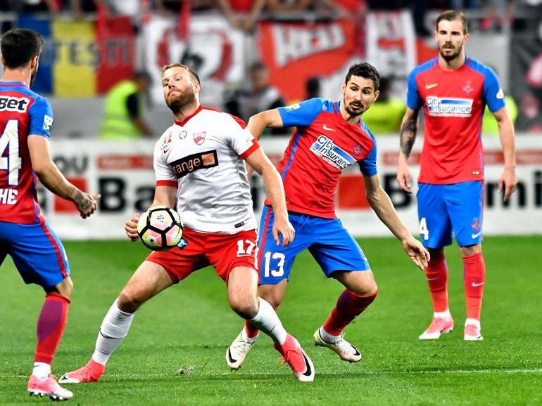 Poze Dinamo București - Fotbal Club FCSB