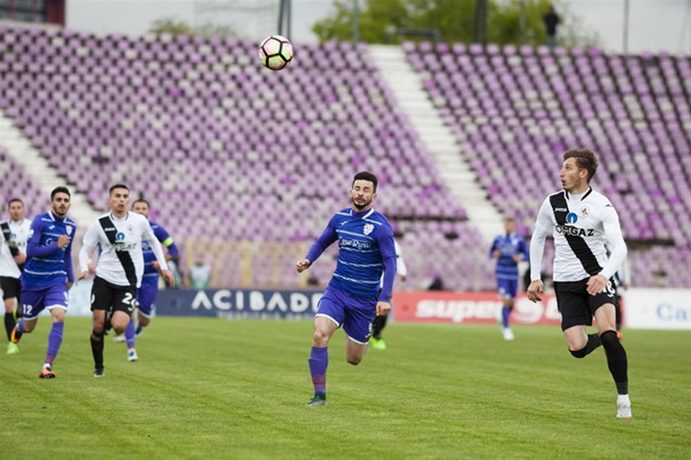 Poze ACS Poli Timișoara - Gaz metan Mediaș