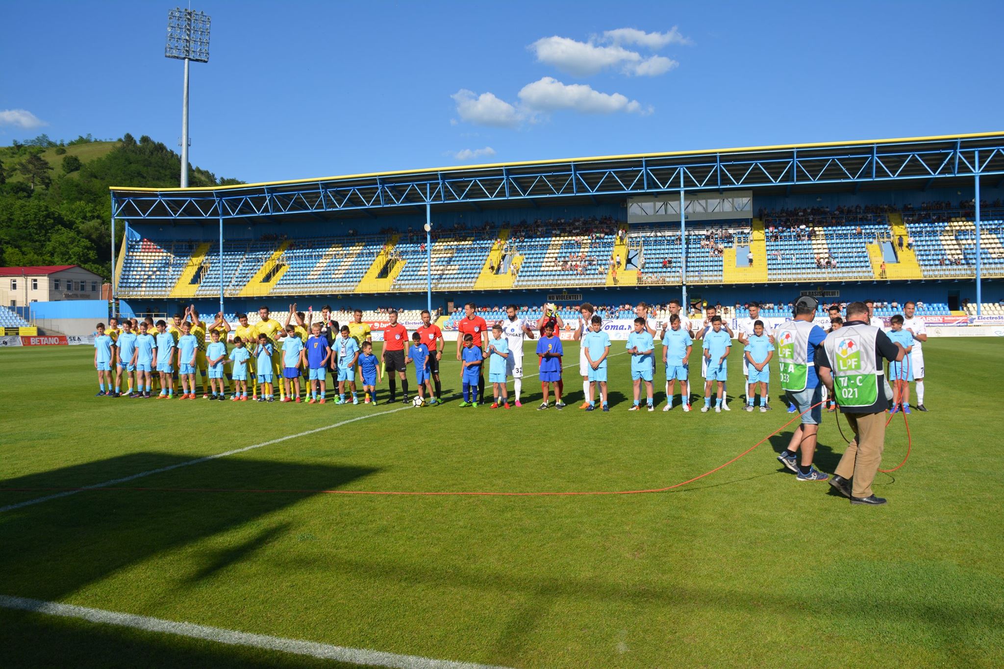 Poze Gaz metan Mediaș - Juventus București