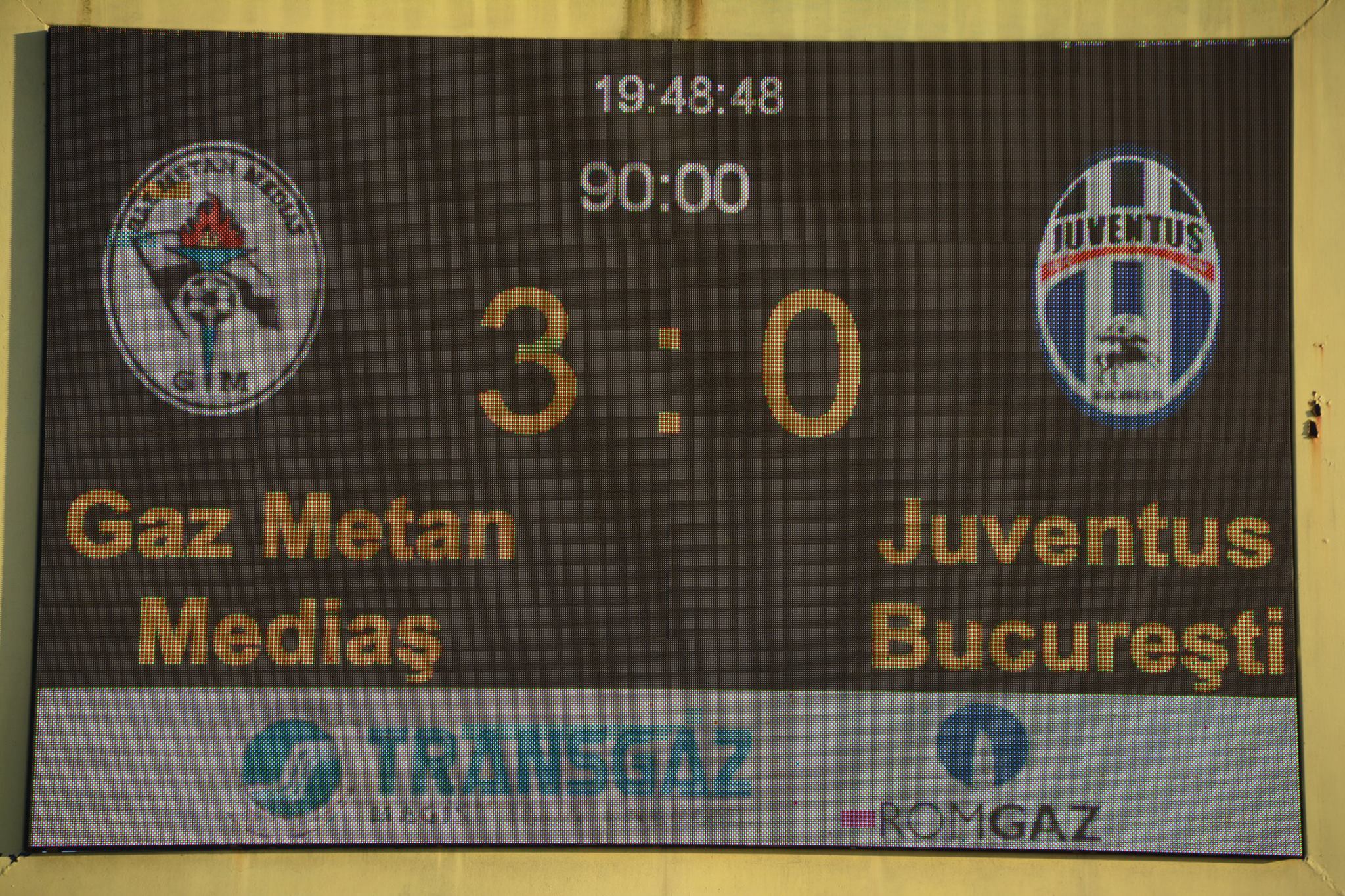 Poze Gaz metan Mediaș - Juventus București