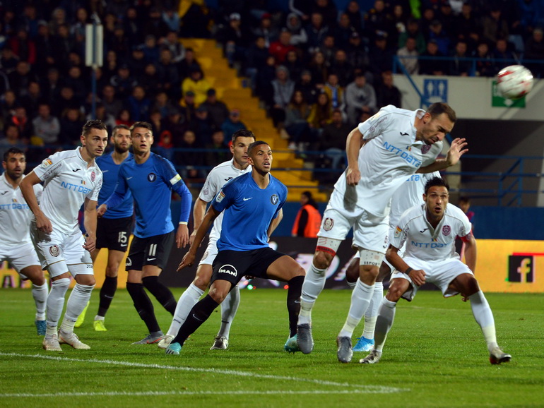 Poze FC Viitorul - CFR 1907 Cluj