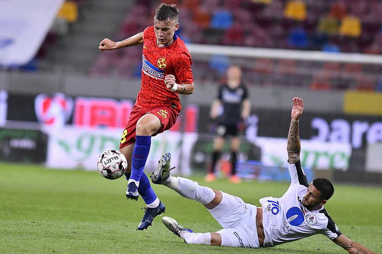 Poze Fotbal Club FCSB - Gaz metan Mediaș