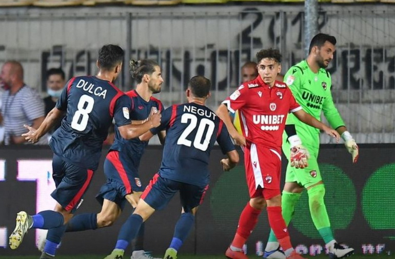 Poze Chindia Târgoviște - Dinamo București