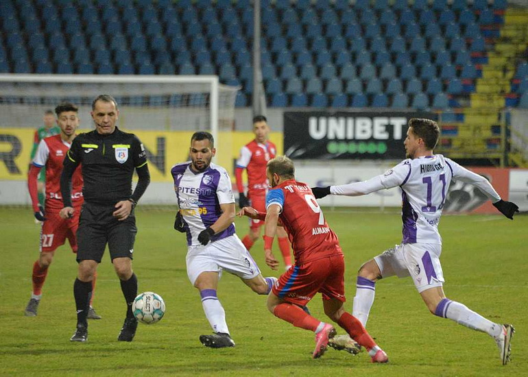 Poze FC Botoșani - FC Argeș Pitești