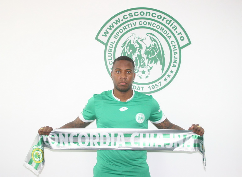 Poza Milano KOENDERS