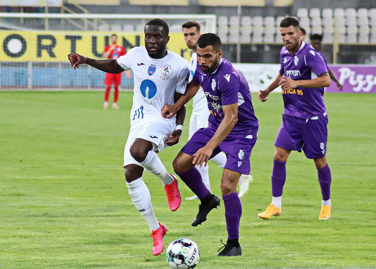 Poza Cesar MEZA COLLI