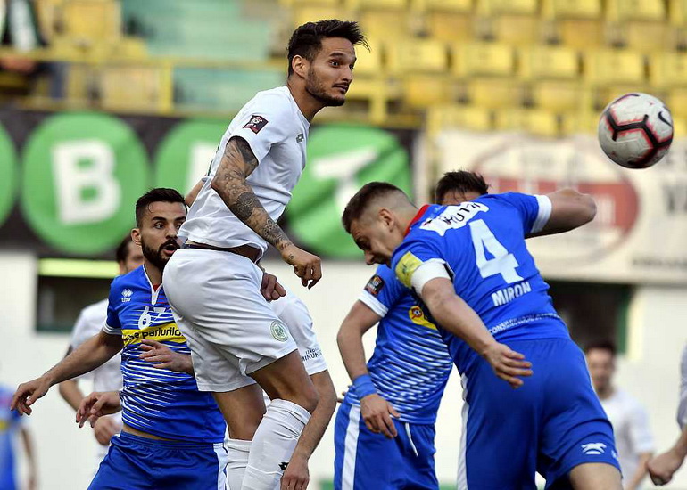 Poza Liassine CADAMURO Bentaïba