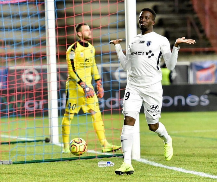 Poza Adama Yves SARR