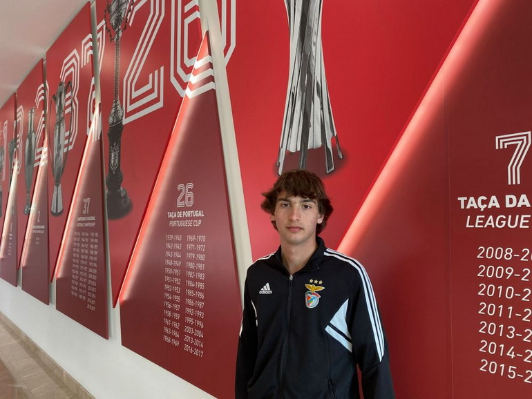 Poza Miguel Estefano CONSTANTINESCU